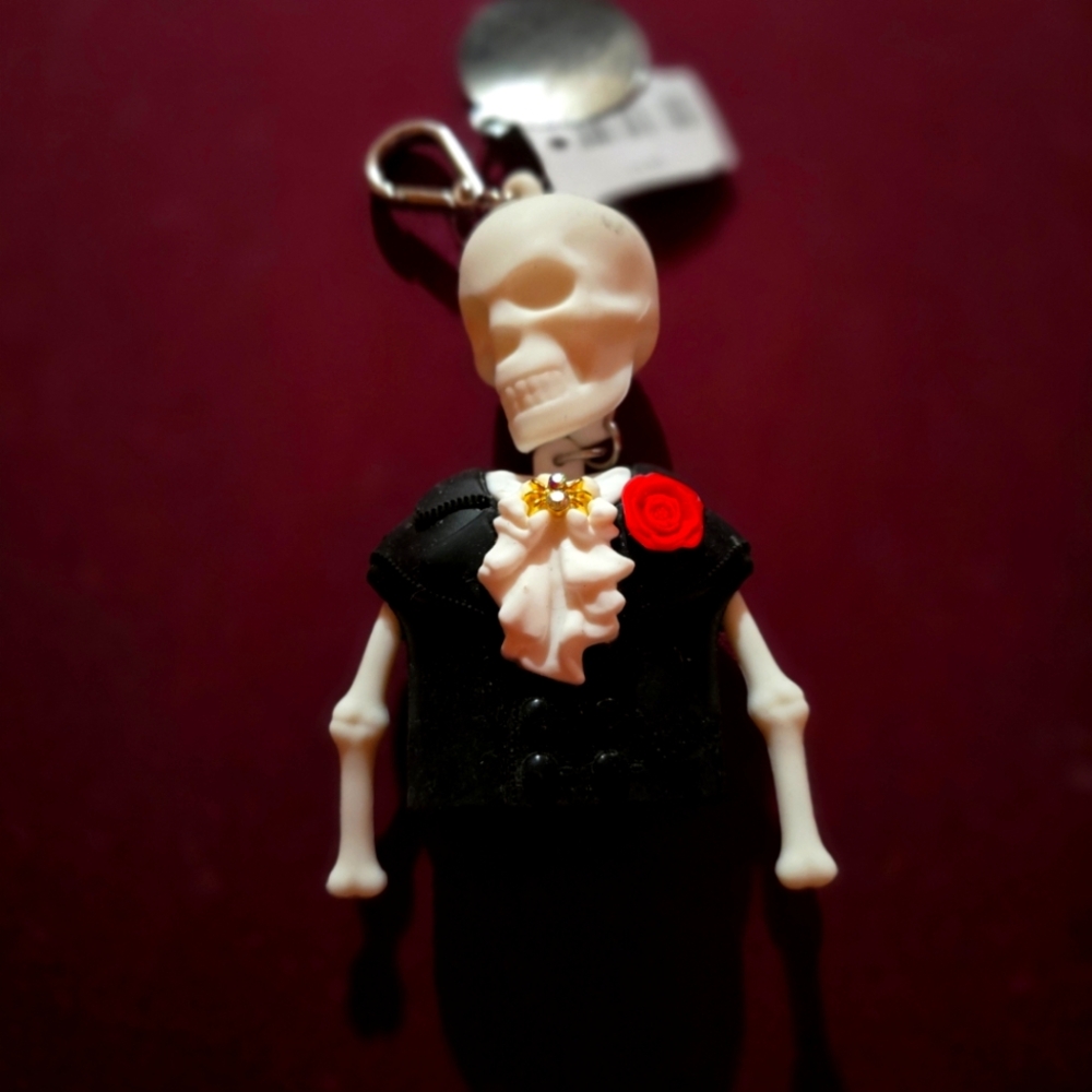 Bath & Body Works Sanitizer Holder